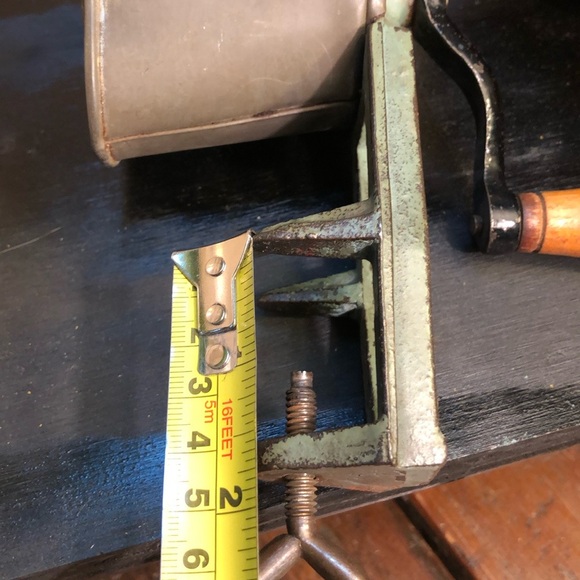 Victoria VTG Antique Hand Crank Grater Farmhouse Kitchen Home Decor Tool - Picture 15 of 16